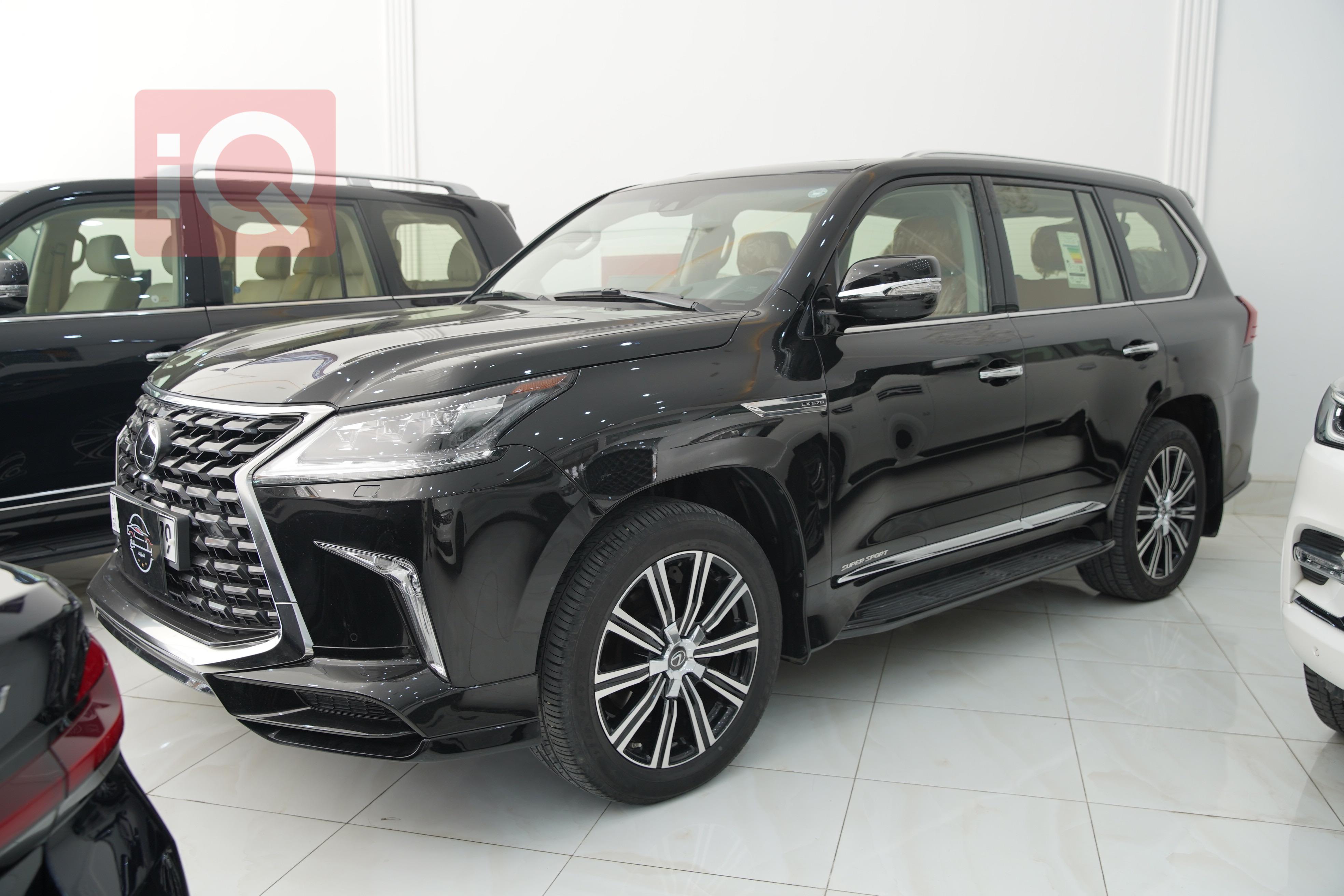 Lexus LX